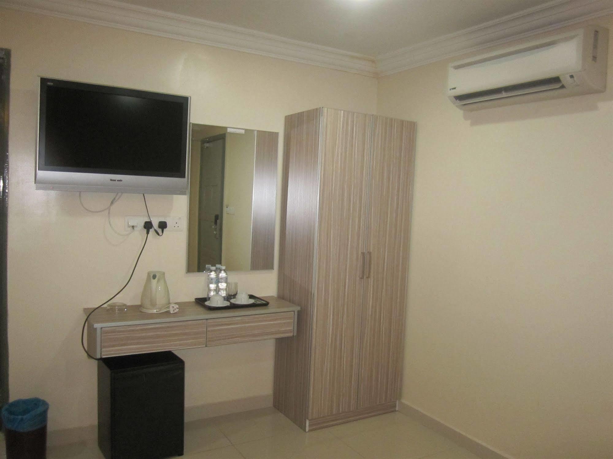 Safari 2* Ampang (Selangor)