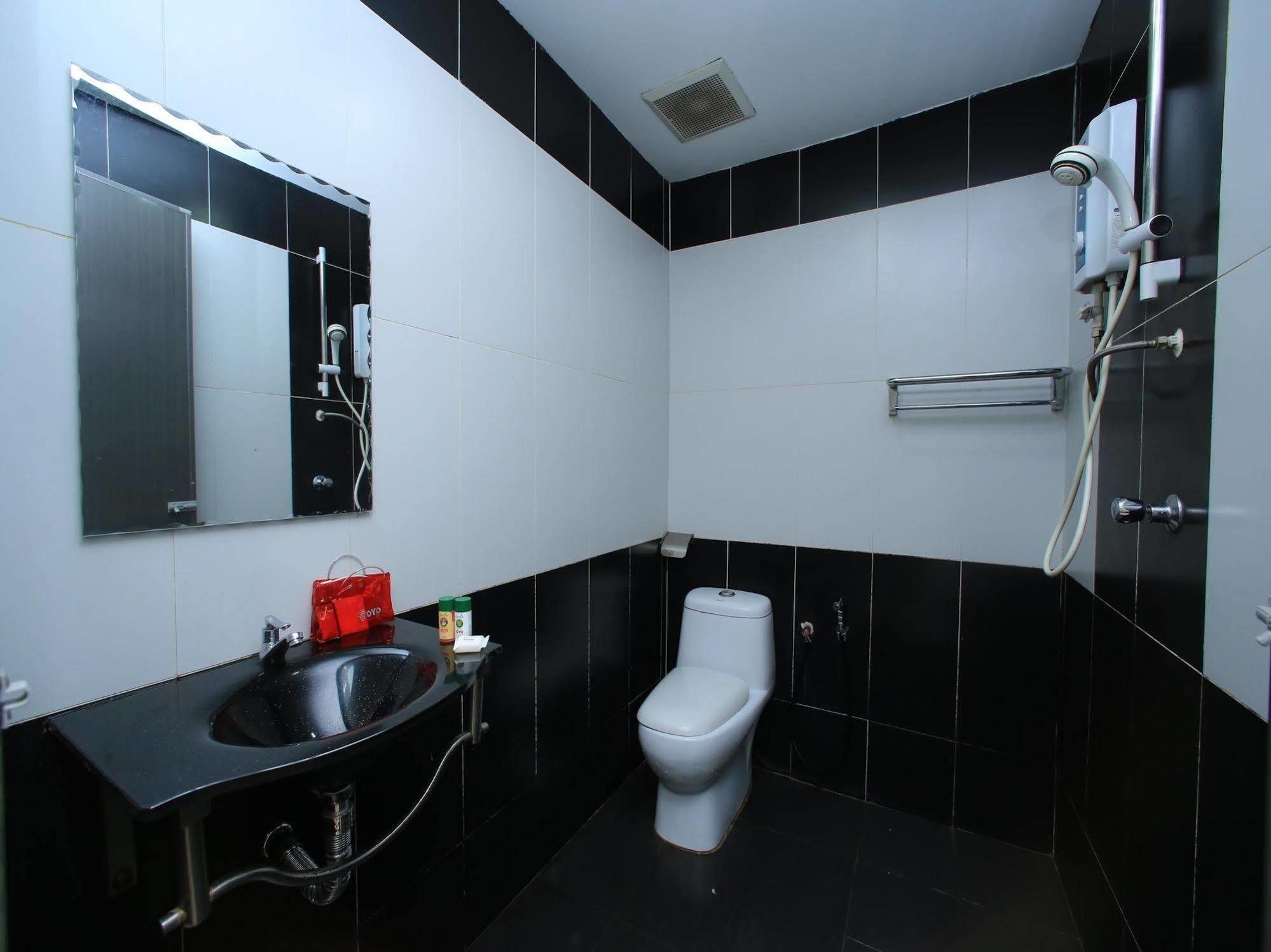 Safari Ampang (Selangor)