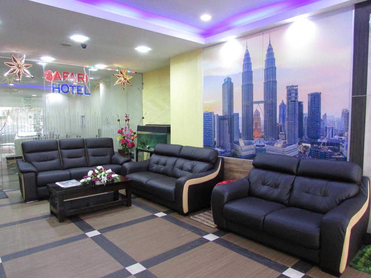 Safari Hotel 2*