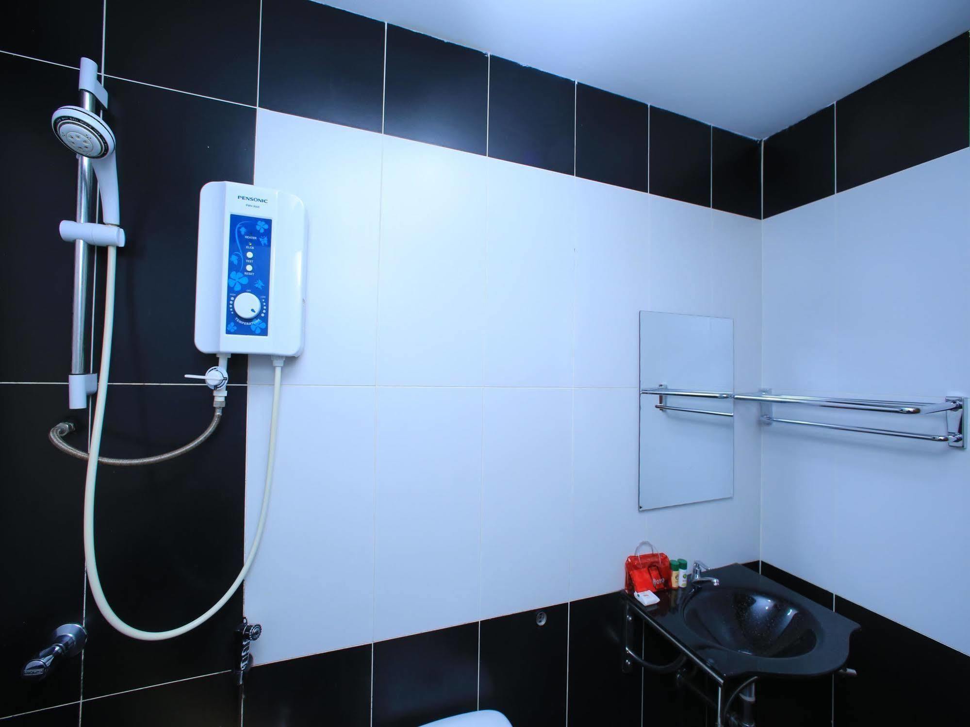 Hotel Safari Ampang (Selangor)